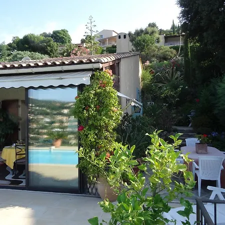 Helios Bed & Breakfast